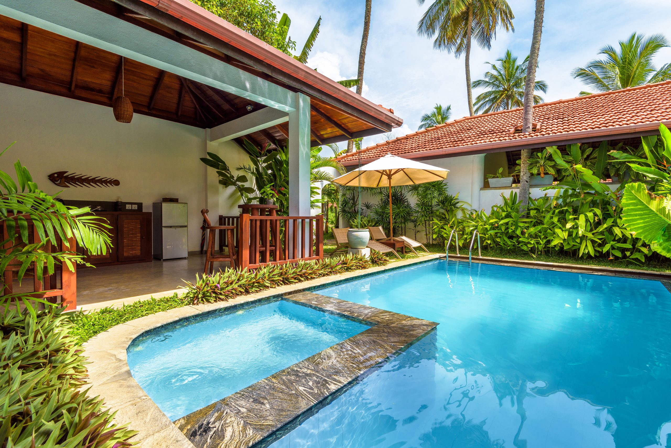 Does My Noisy Pool Heater Need Repair? Atlanta, GA